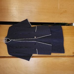 Ladies Suit, Joan Mariage by Salto Fashion, 6 petite,  navy blue & white